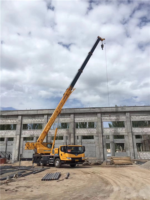 壤塘县吊装作业前会做设备检查吗？安全保障措施有哪些？